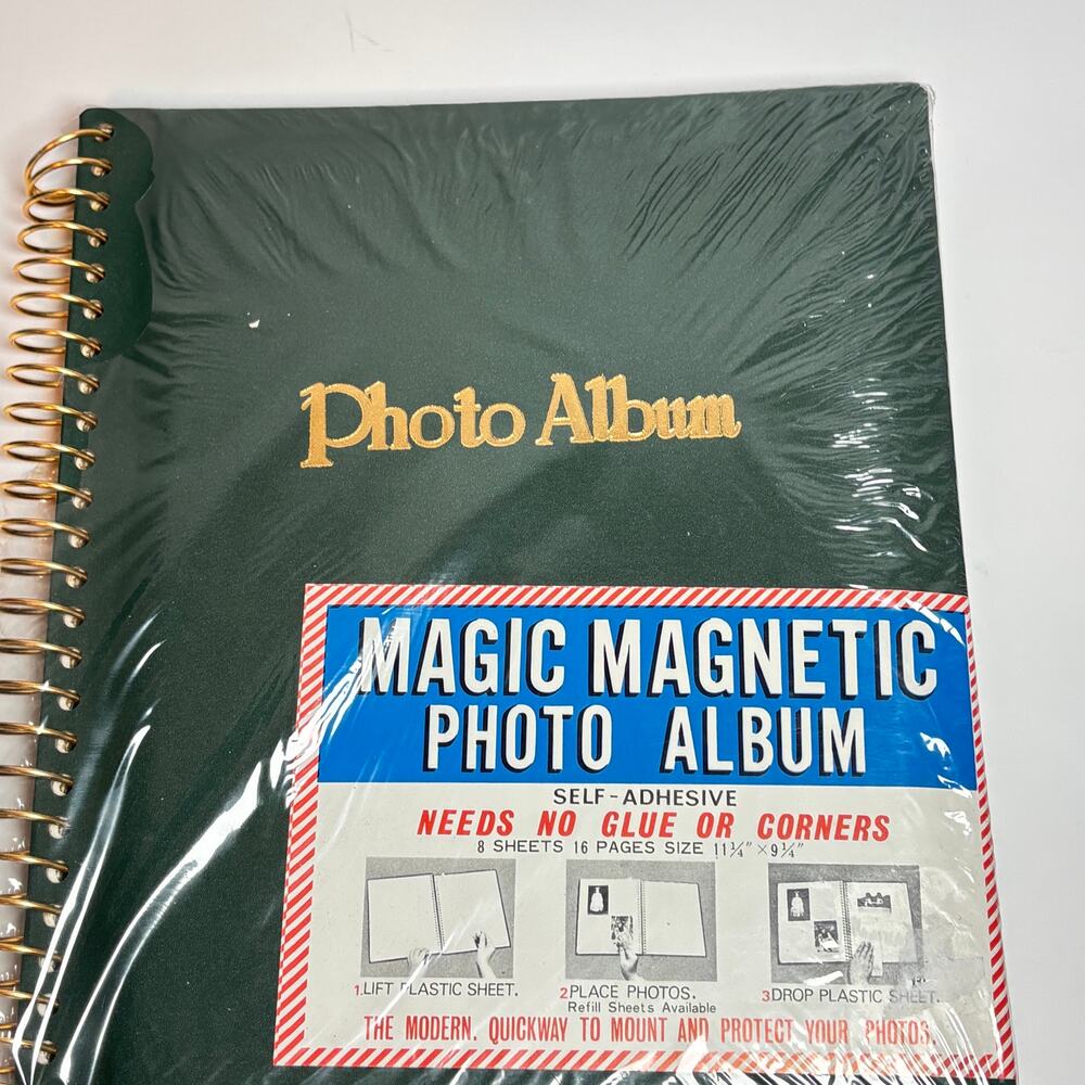 Sealed MCM Magic Magnetic Photo Album Self Adhesive Hunter Green Vintage Retro